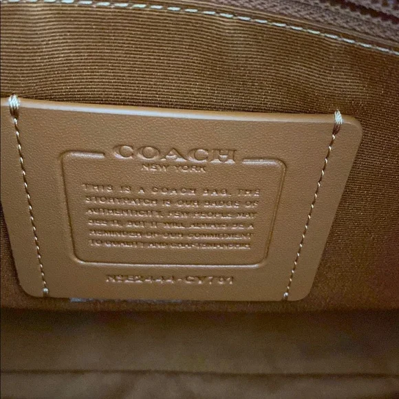 NWT Coach District Crossbody Bag In Signature Canvas - Picture 8 of 10